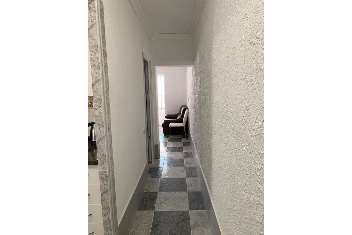 Resale - Apartment  - Alicante / Alacant