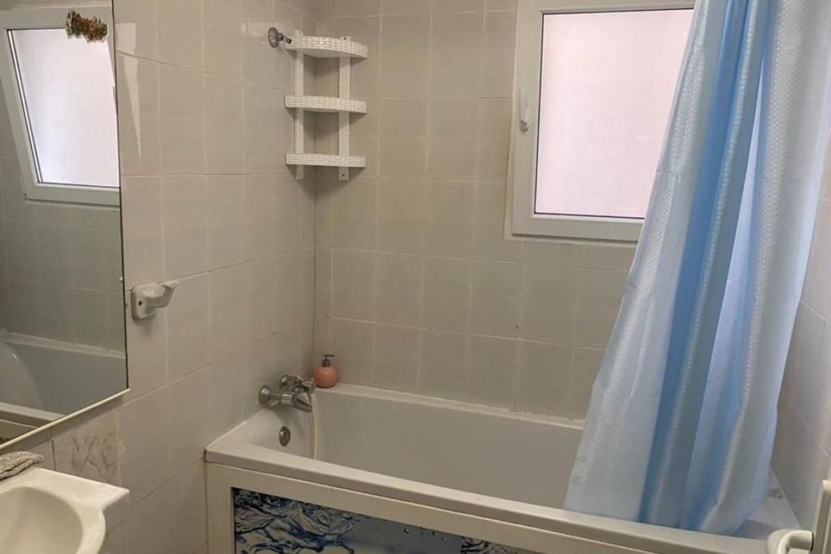 Resale - Apartment  - Alicante / Alacant