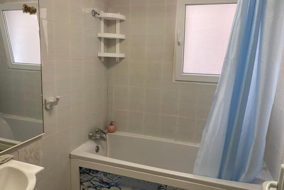 Resale - Apartment  - Alicante / Alacant