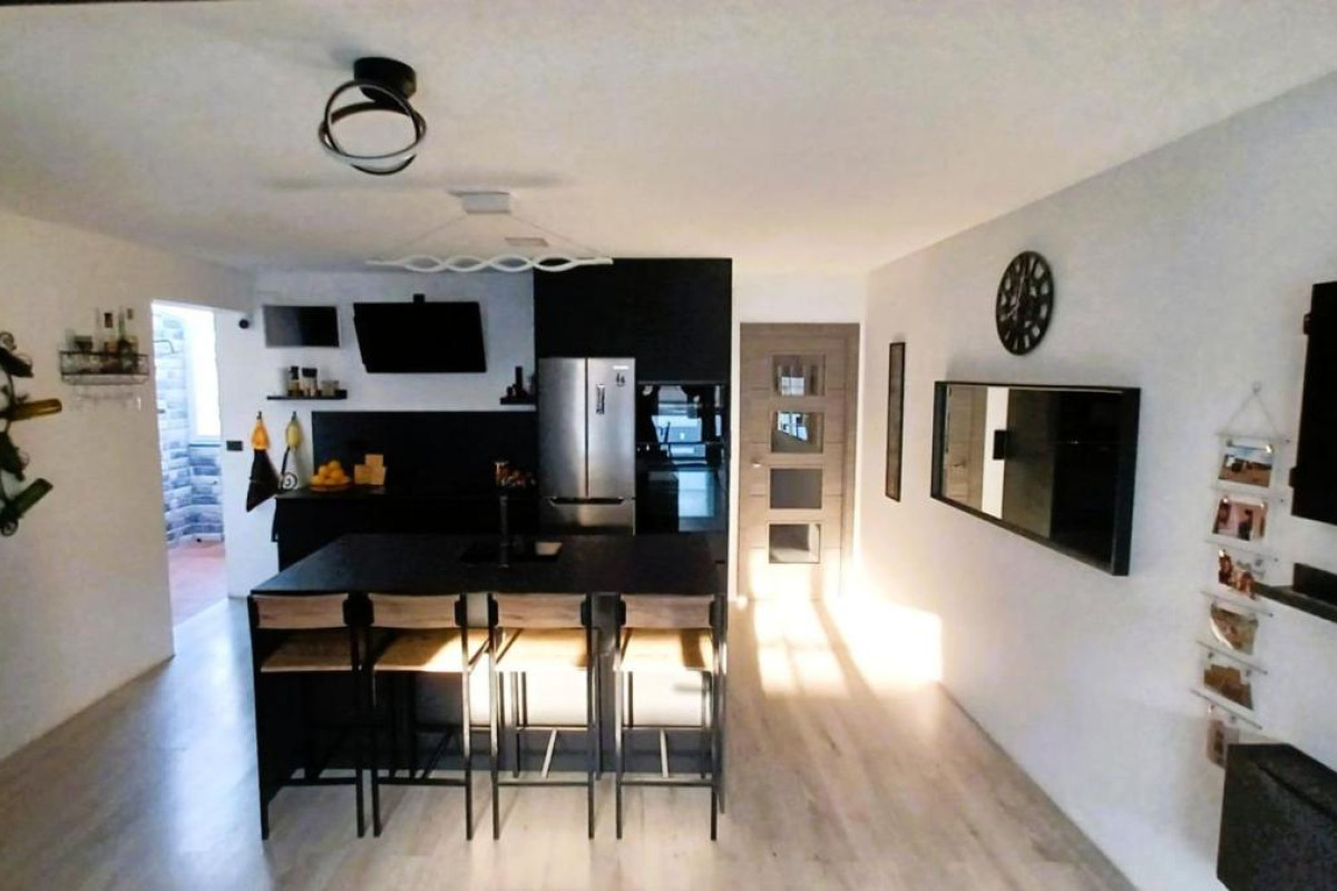 Resale - Apartment  - Pilar de la Horadada - PILAR DE LA HORADADA