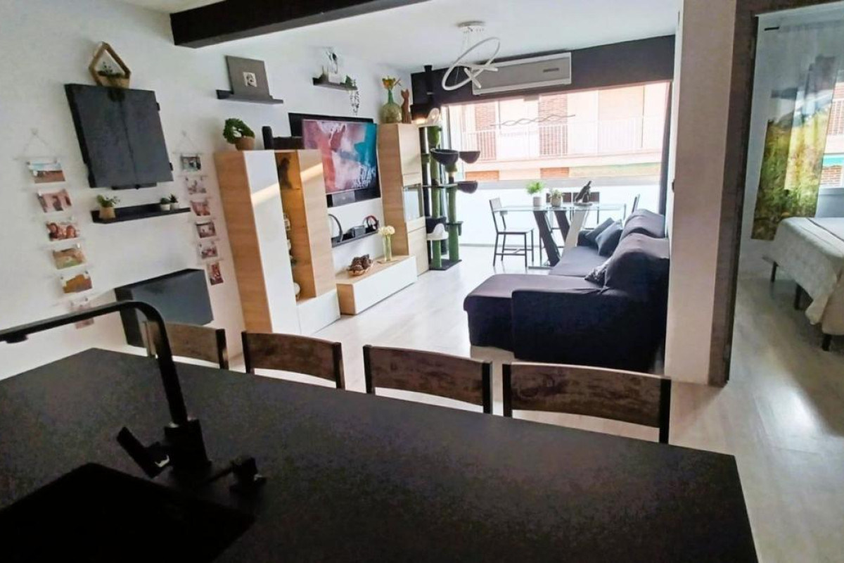 Resale - Apartment  - Pilar de la Horadada - PILAR DE LA HORADADA