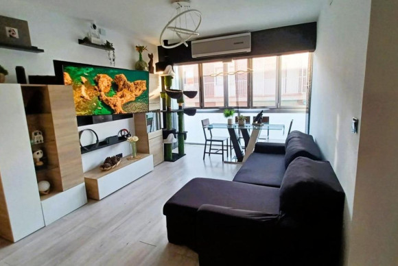 Resale - Apartment  - Pilar de la Horadada - PILAR DE LA HORADADA