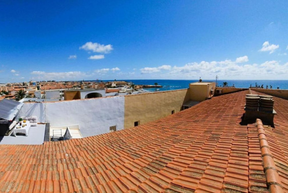 Resale - Apartment  - Pilar de la Horadada - PILAR DE LA HORADADA