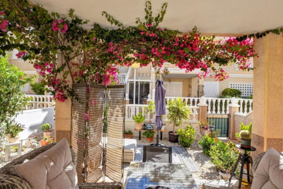 Reventa - Villa - Orihuela