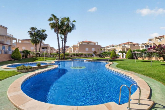 Reventa - Villa - Orihuela