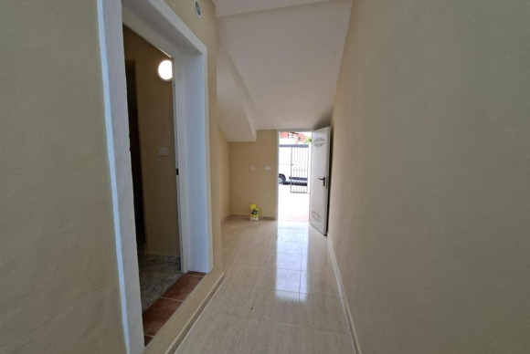 Resale - Villa - Orihuela