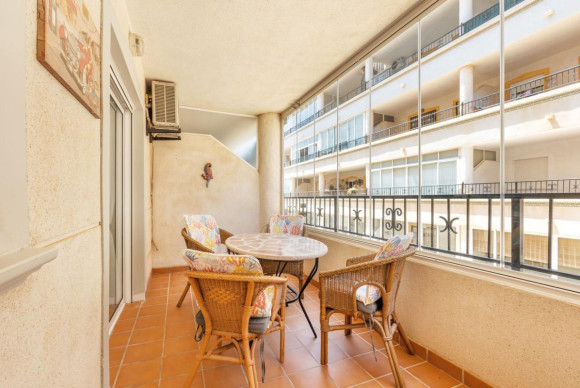 Reventa - Apartamento / piso - Orihuela