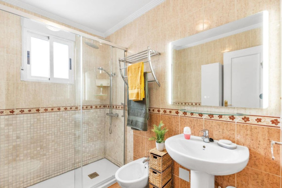 Reventa - Apartamento / piso - Orihuela