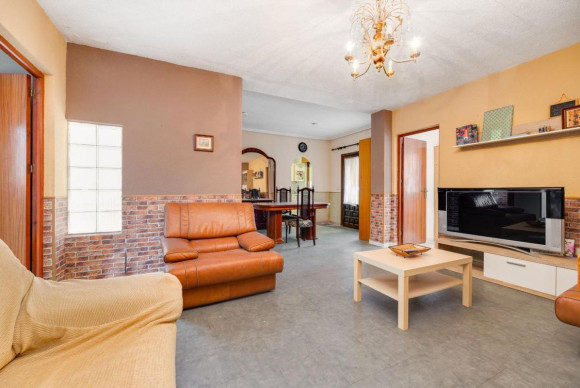 Resale - Townhouse - Orihuela