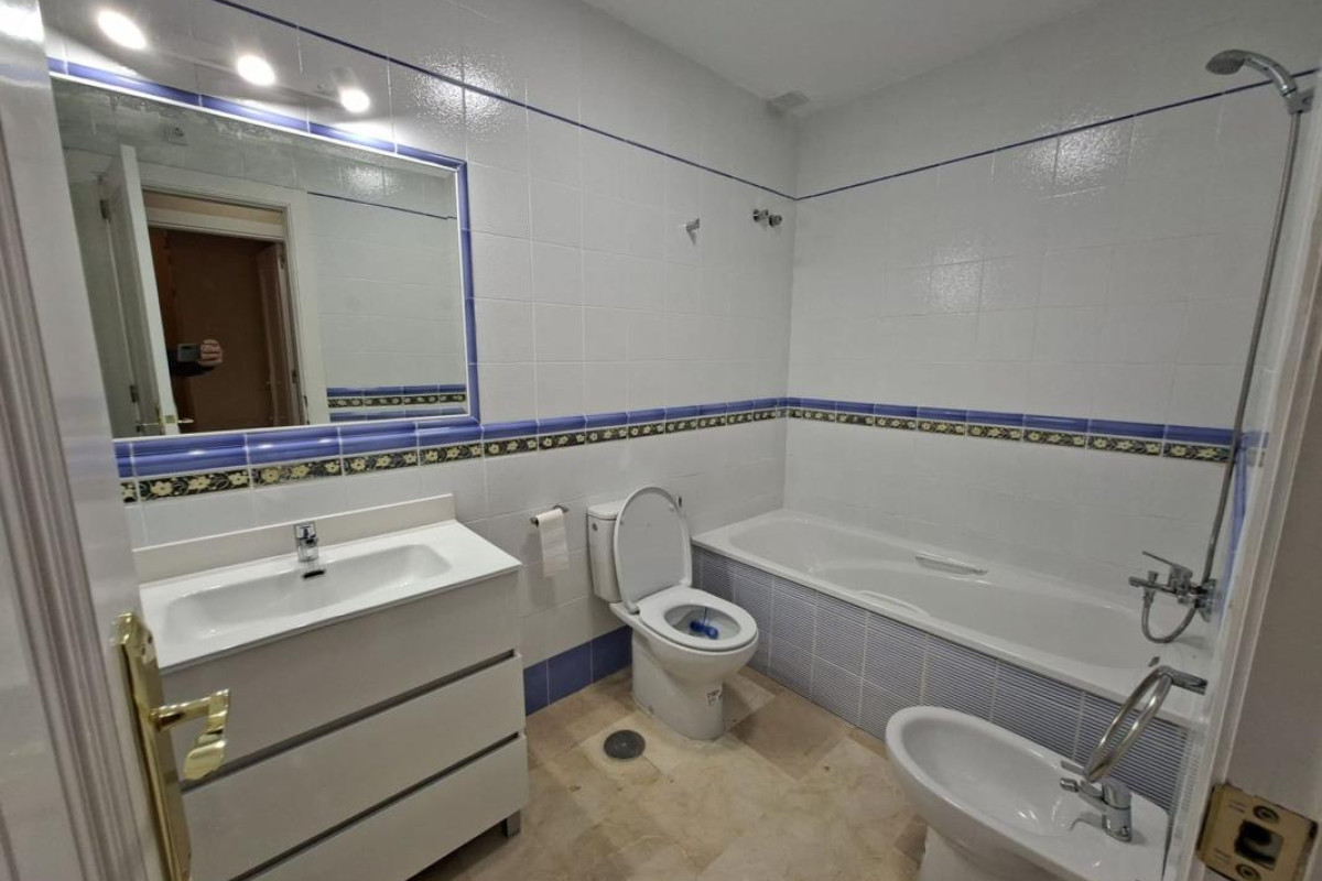 Reventa - casas - Orihuela