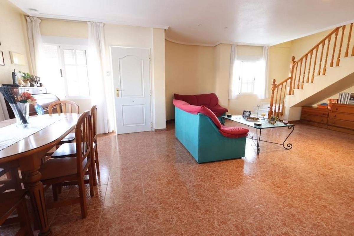 Resale - Villa - Torrevieja - torrevieja