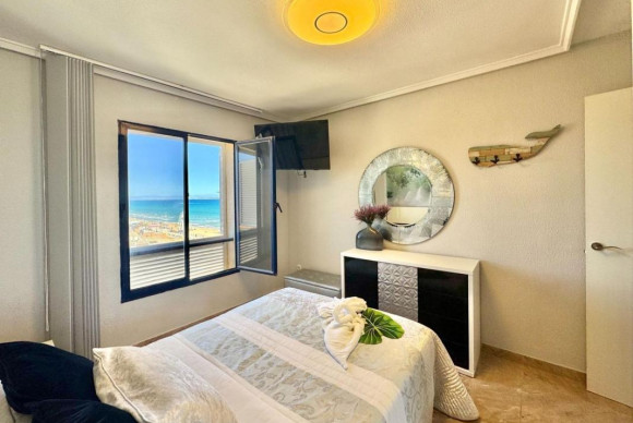 Herverkoop - Appartement  - Torrevieja - torrevieja