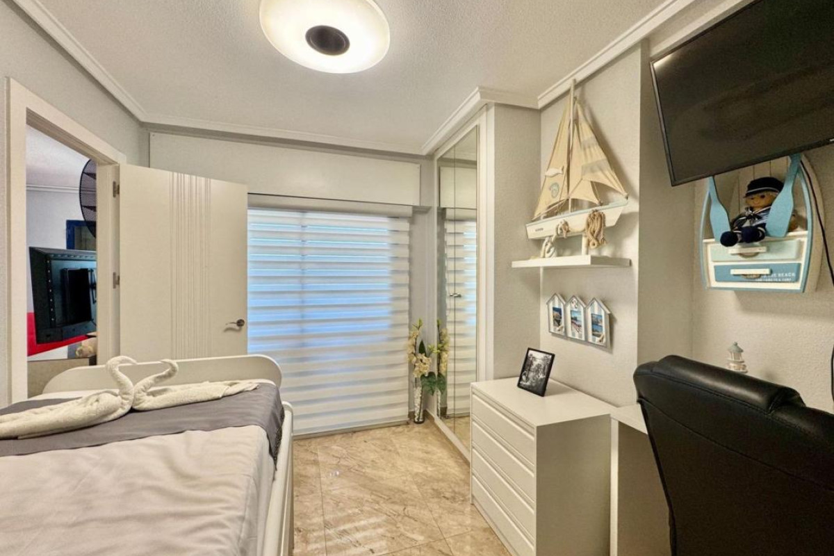 Herverkoop - Appartement  - Torrevieja - torrevieja