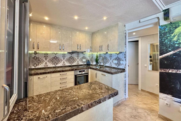 Herverkoop - Appartement  - Torrevieja - torrevieja