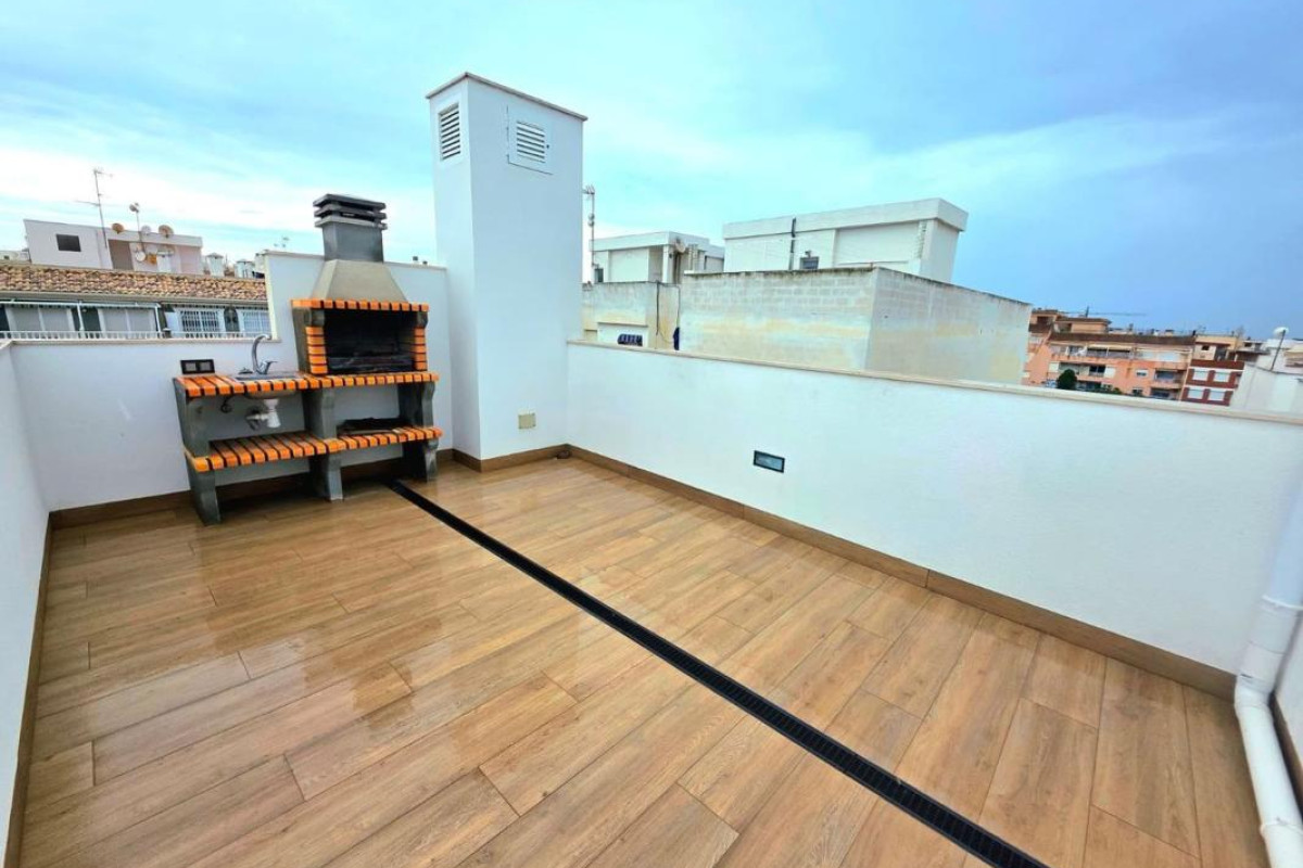 Resale - Apartment  - Torrevieja - torrevieja