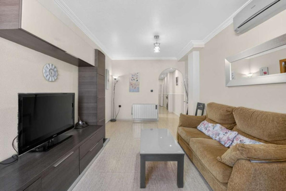 Resale - Apartment  - Torrevieja - torrevieja