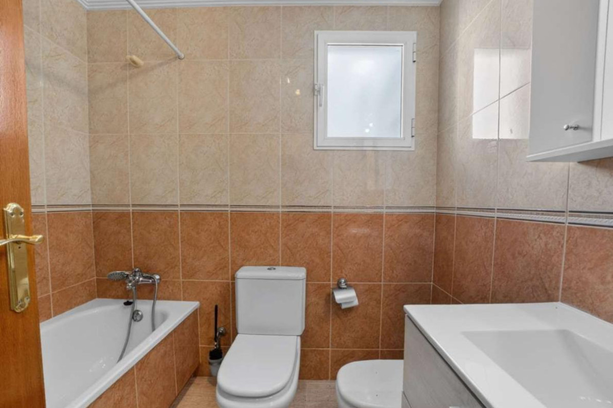Resale - Apartment  - Torrevieja - torrevieja