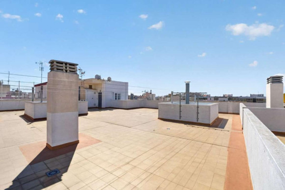 Resale - Apartment  - Torrevieja - torrevieja