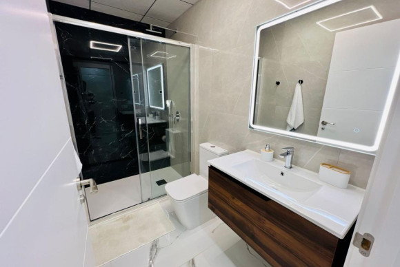 Herverkoop - Appartement  - Torrevieja - torrevieja
