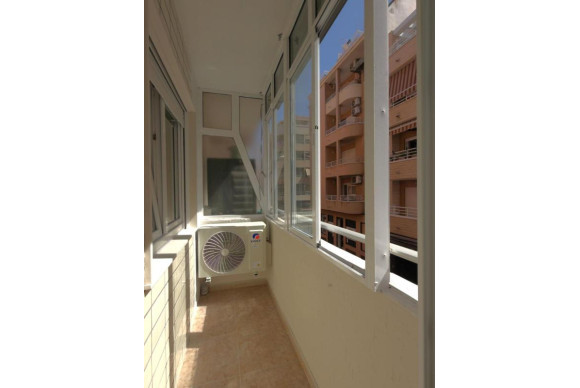 Herverkoop - Appartement  - Torrevieja - torrevieja