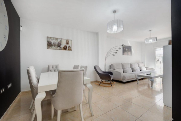 Resale - Apartment  - Torrevieja - torrevieja