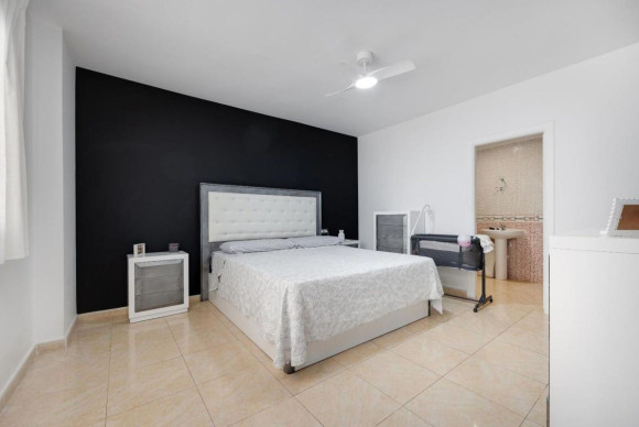 Resale - Apartment  - Torrevieja - torrevieja