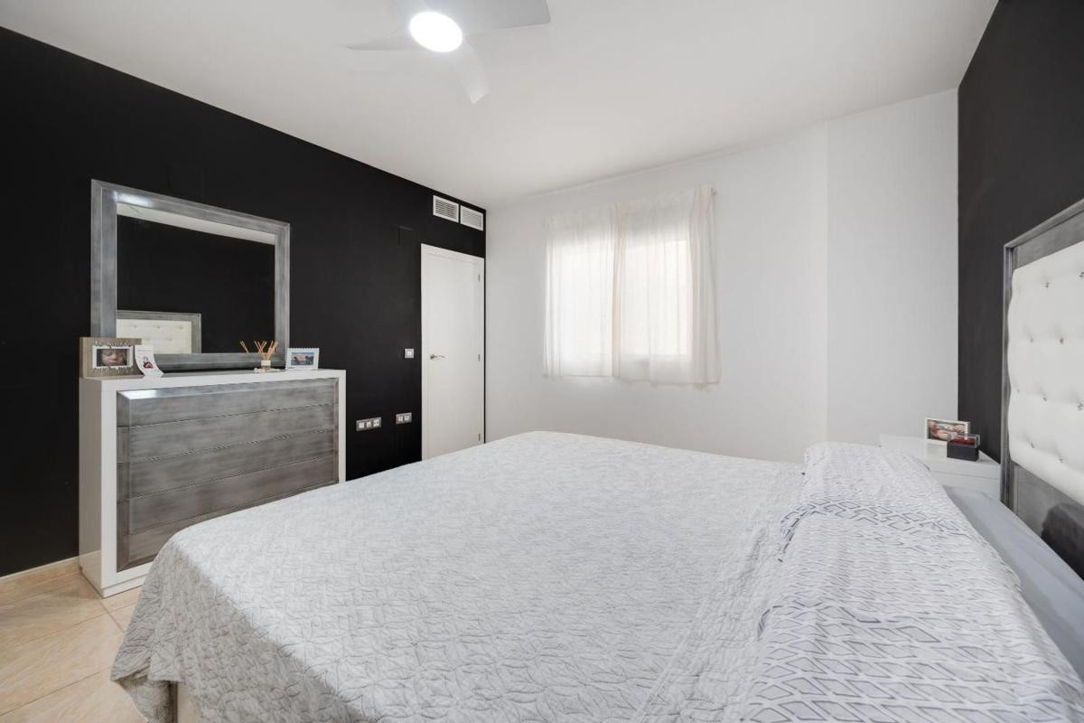 Resale - Apartment  - Torrevieja - torrevieja