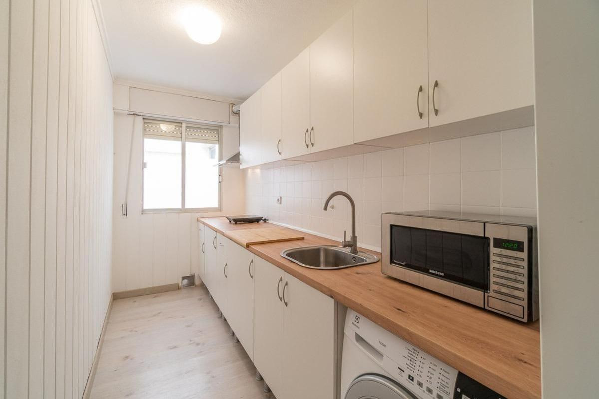 Resale - Apartment  - Torrevieja - torrevieja