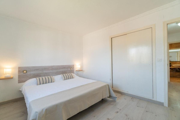 Resale - Apartment  - Torrevieja - torrevieja