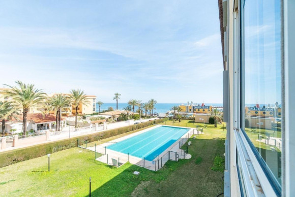 Resale - Apartment  - Torrevieja - torrevieja