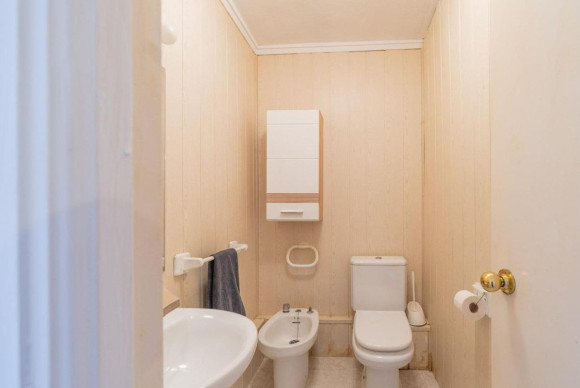 Resale - Apartment  - Torrevieja - torrevieja