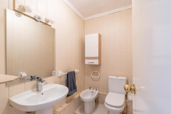 Resale - Apartment  - Torrevieja - torrevieja