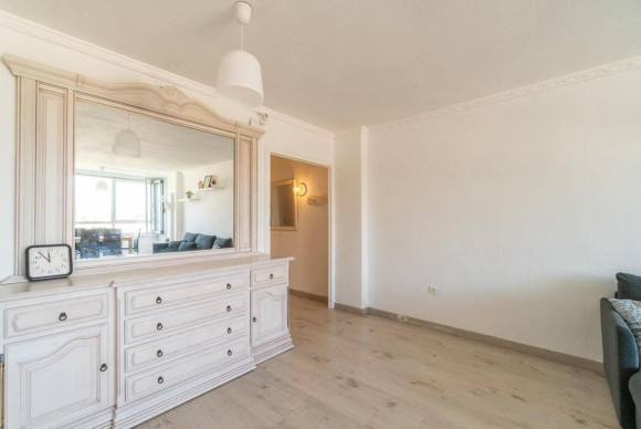 Resale - Apartment  - Torrevieja - torrevieja