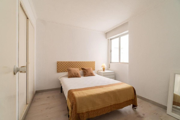 Resale - Apartment  - Torrevieja - torrevieja