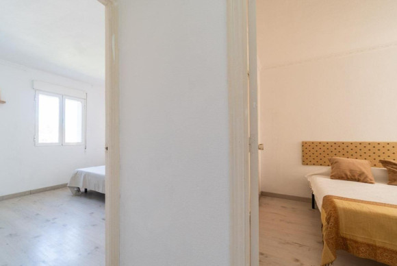 Resale - Apartment  - Torrevieja - torrevieja