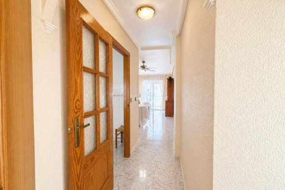 Reventa - Apartamento / piso - Torrevieja - torrevieja