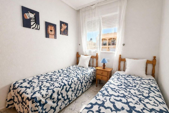 Reventa - Apartamento / piso - Torrevieja - torrevieja