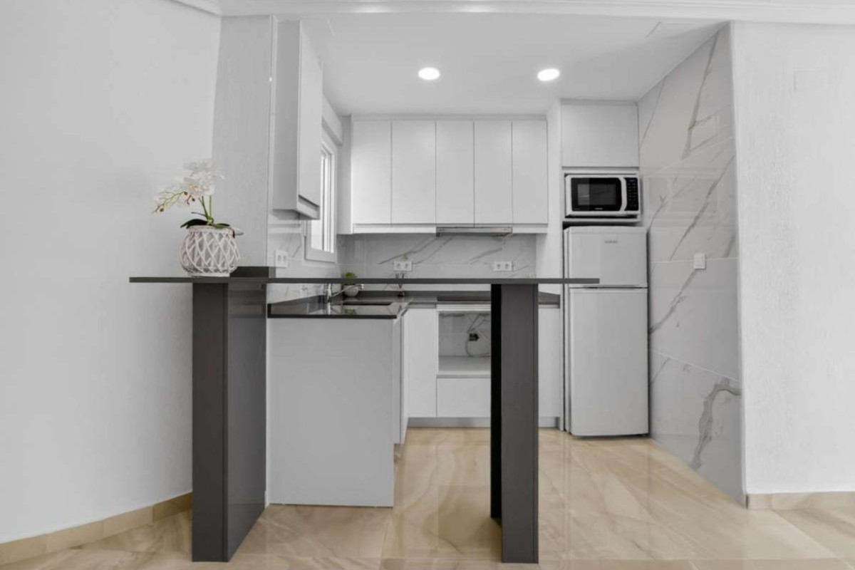 Herverkoop - Appartement  - Torrevieja - torrevieja