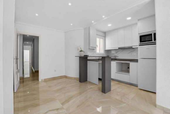 Herverkoop - Appartement  - Torrevieja - torrevieja