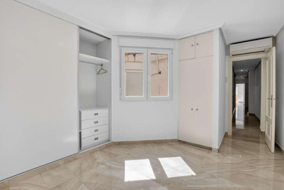 Herverkoop - Appartement  - Torrevieja - torrevieja