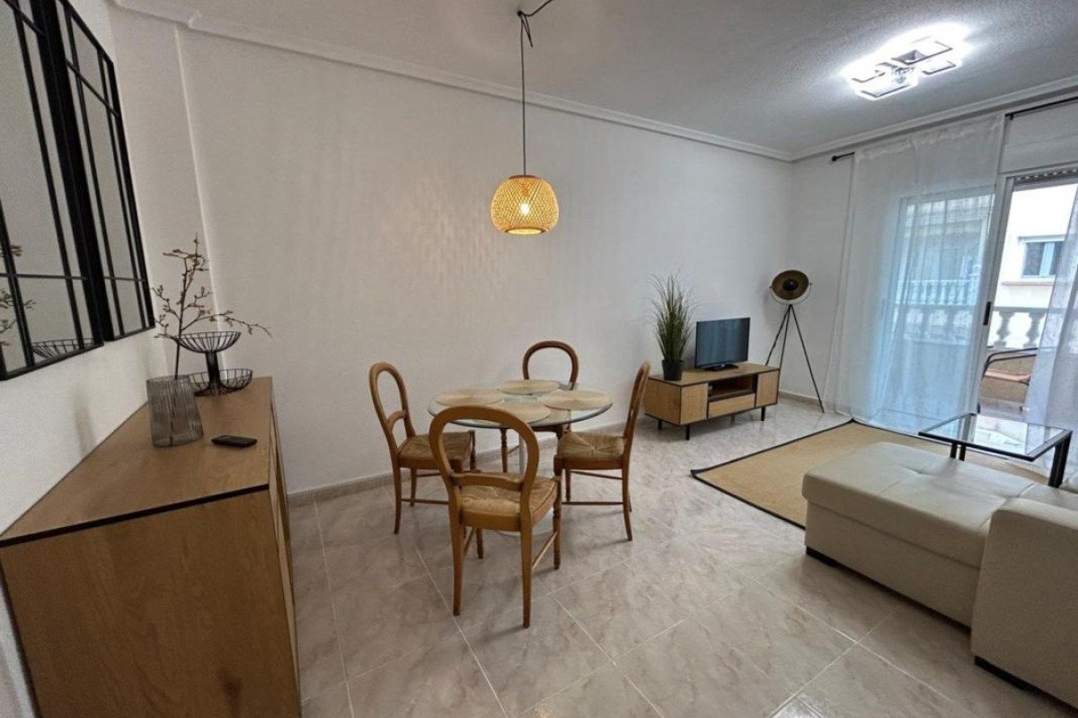 Herverkoop - Appartement  - Torrevieja - torrevieja