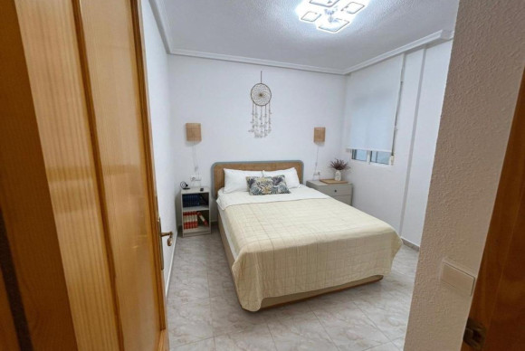 Herverkoop - Appartement  - Torrevieja - torrevieja
