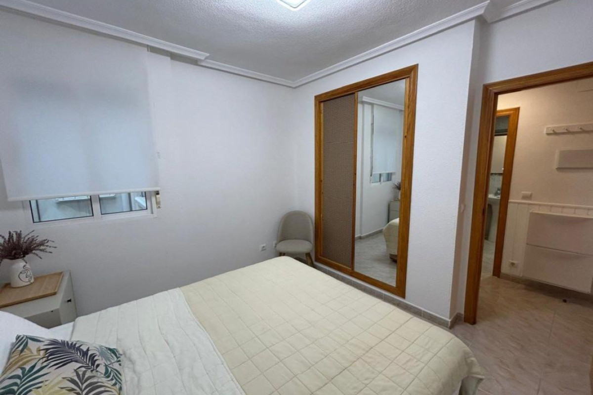 Herverkoop - Appartement  - Torrevieja - torrevieja