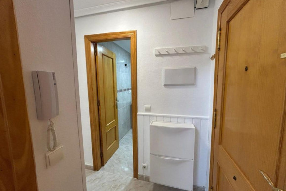 Herverkoop - Appartement  - Torrevieja - torrevieja