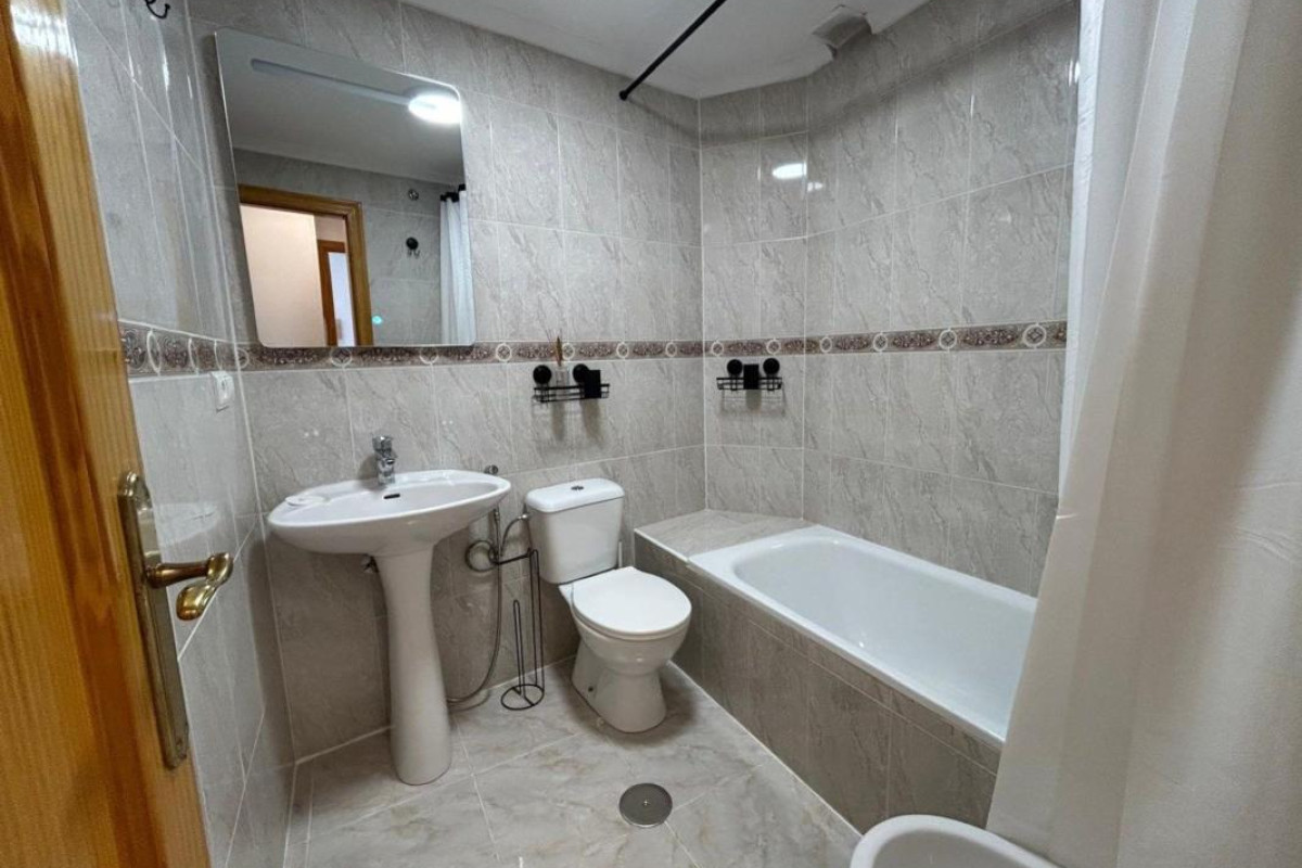 Herverkoop - Appartement  - Torrevieja - torrevieja