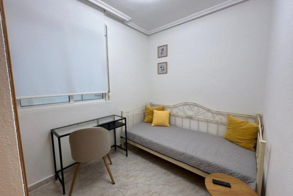Herverkoop - Appartement  - Torrevieja - torrevieja