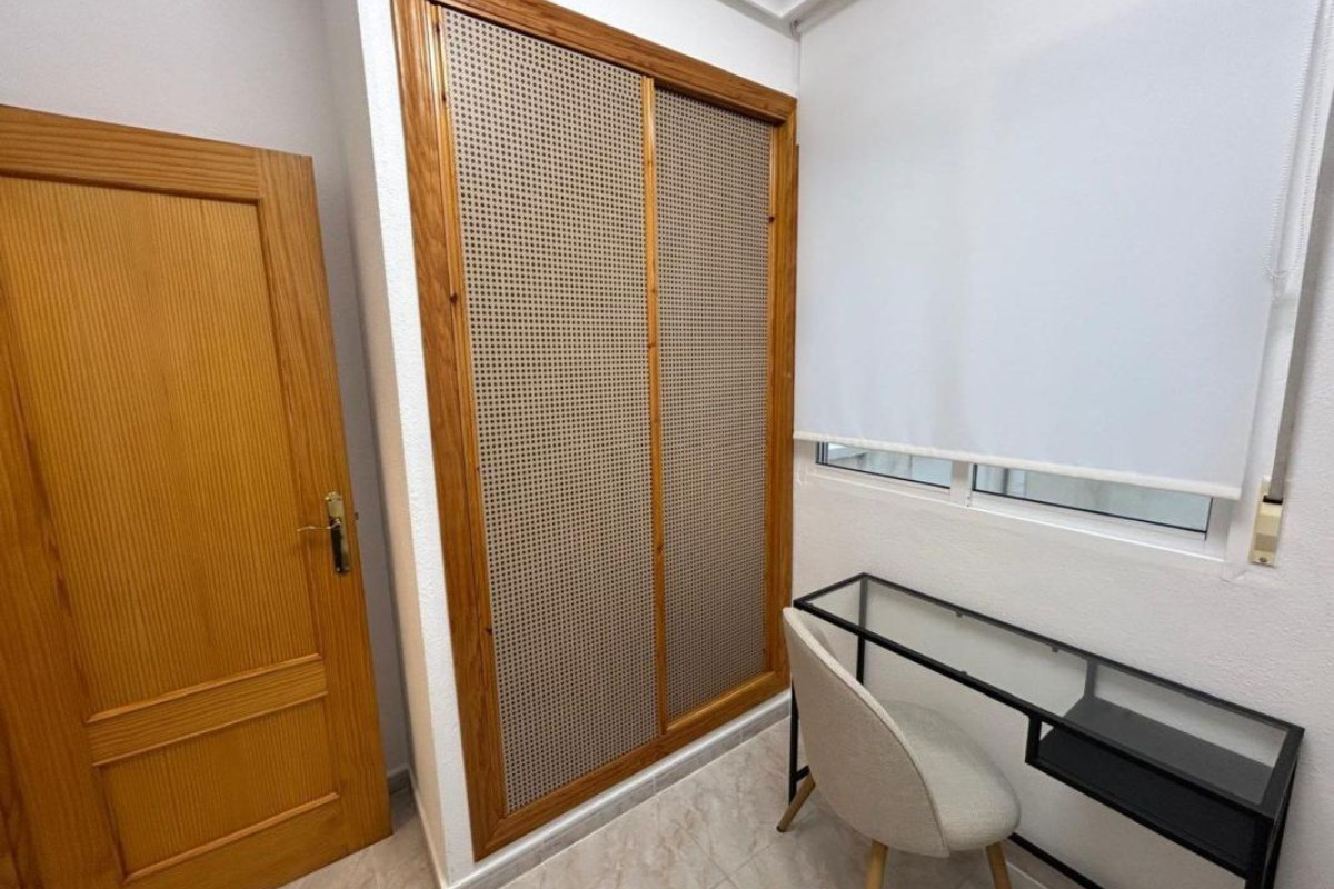 Herverkoop - Appartement  - Torrevieja - torrevieja