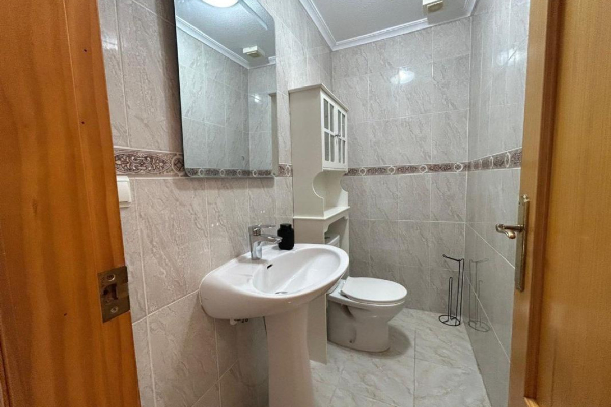 Herverkoop - Appartement  - Torrevieja - torrevieja