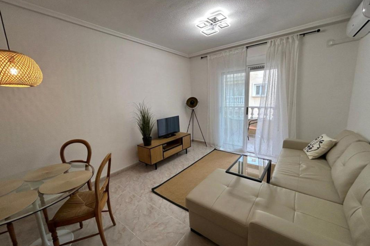 Herverkoop - Appartement  - Torrevieja - torrevieja