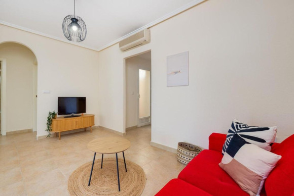 Resale - Villa - Torrevieja - torrevieja